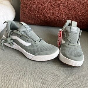 Vans Ultrarange sneakers with ultra cush soles